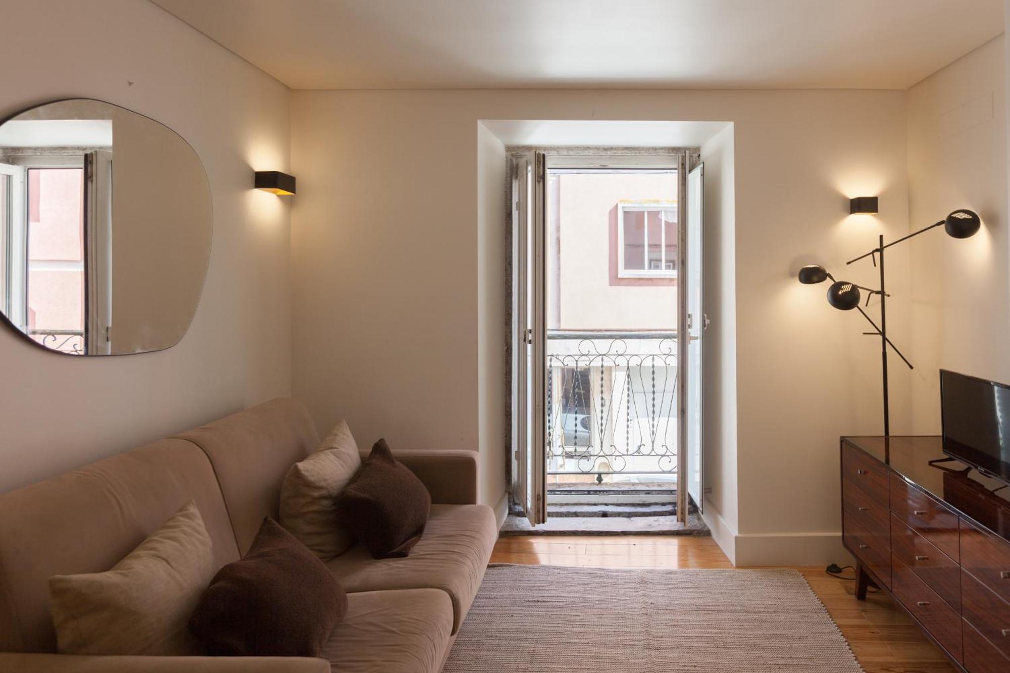 Flh Principe Real Minimalist Retreat *